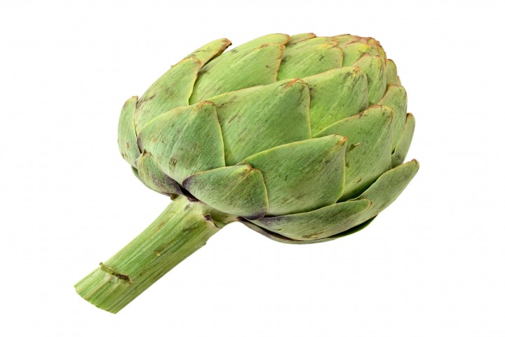 artichoke isolated on white background
